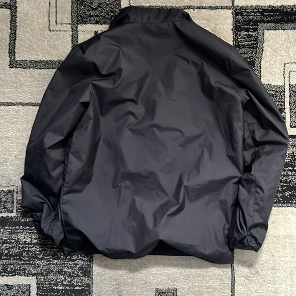 Puma windbreaker - Picture 3 of 3